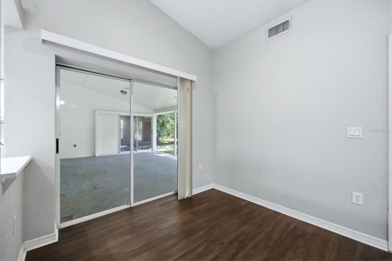 4537 Chimney Creek Drive, Sarasota, FL 34235 Photo