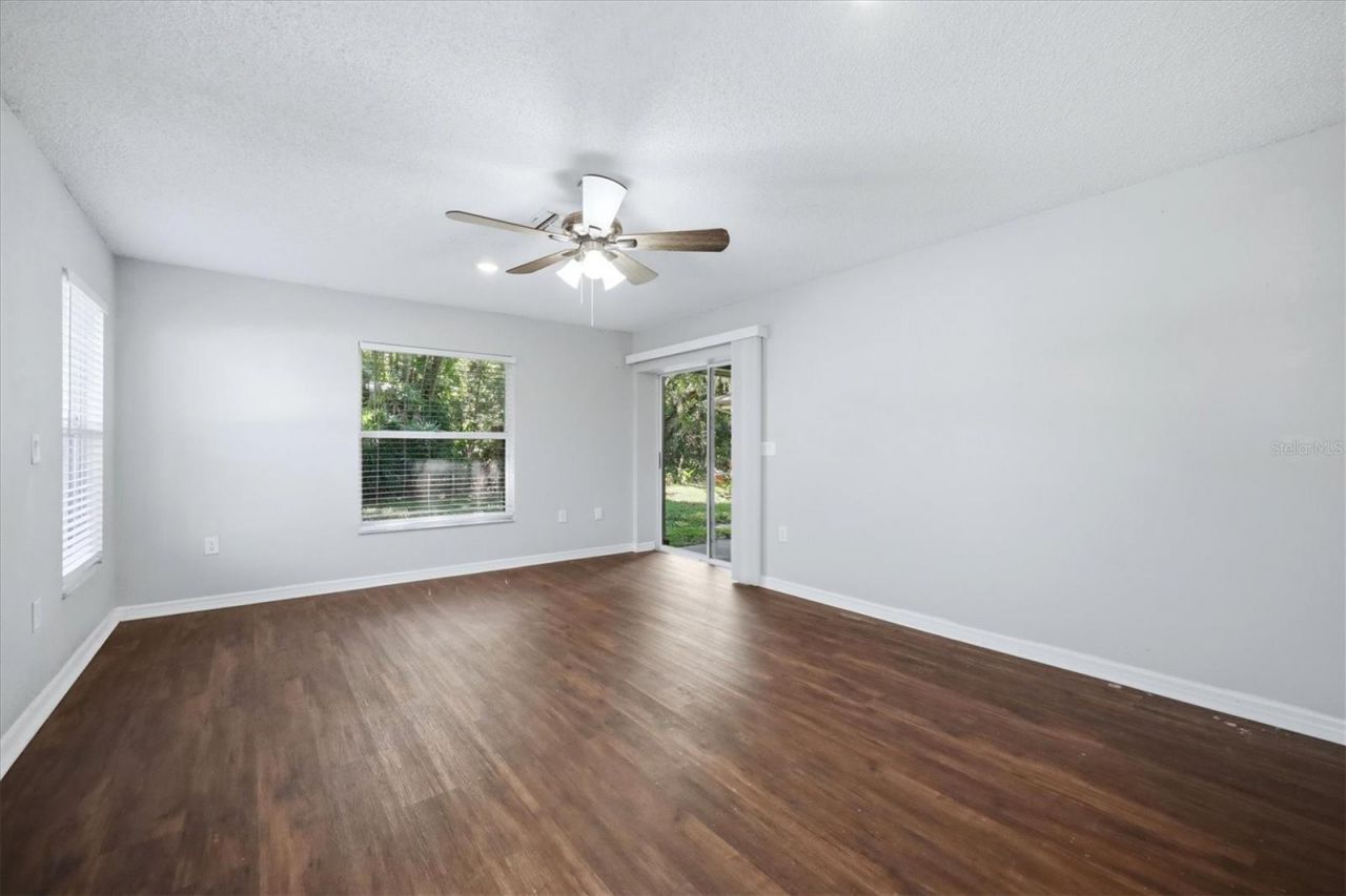 4537 Chimney Creek Drive, Sarasota, FL 34235 Photo