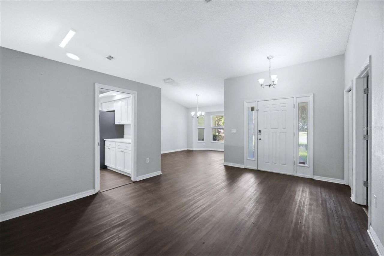 4537 Chimney Creek Drive, Sarasota, FL 34235 Photo
