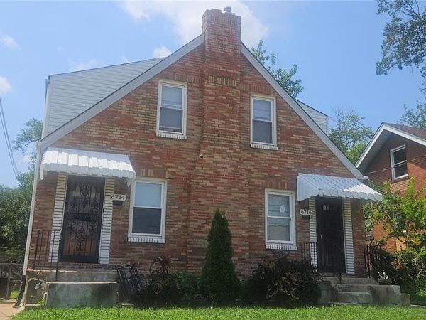 6714 Saint Louis Avenue , St Louis, MO 63121