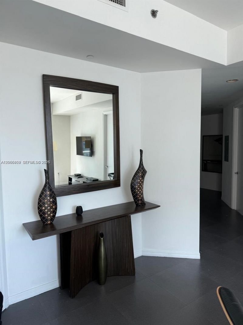 55 SE 6th St , Unit 4102, Miami, FL 33131 Photo