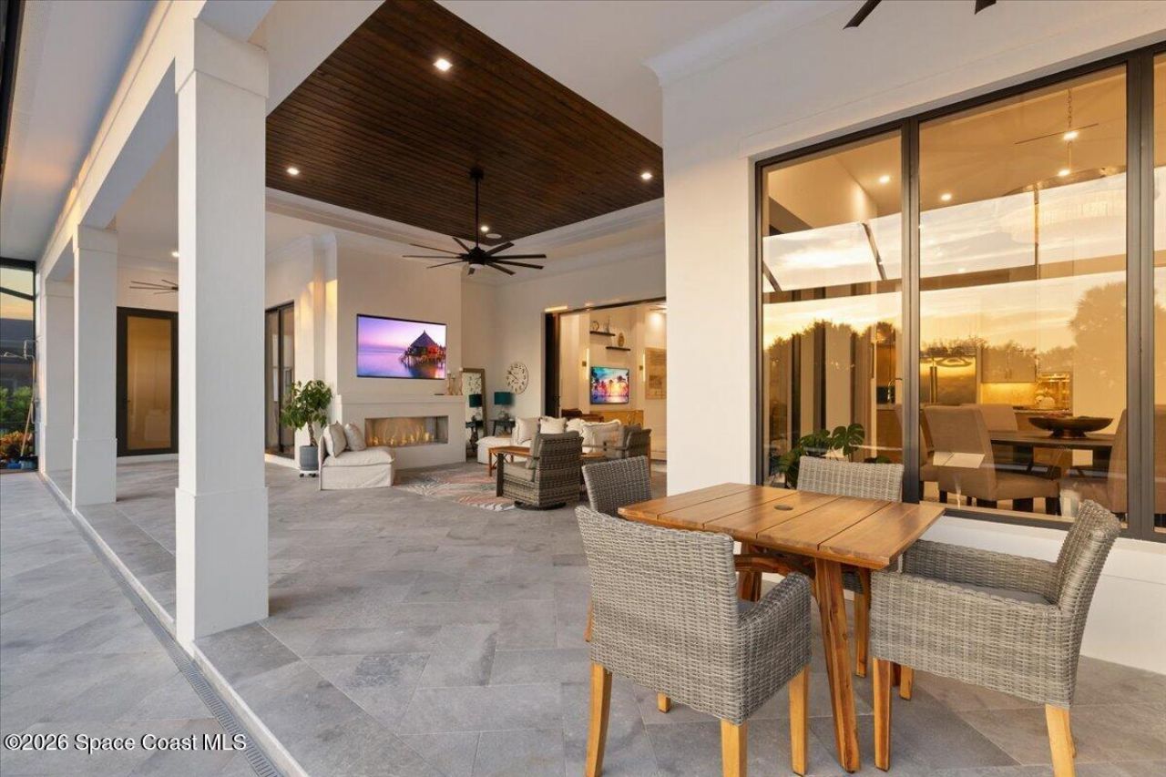 1023 W Polo Grounds Drive , Vero Beach, FL 32966 Photo