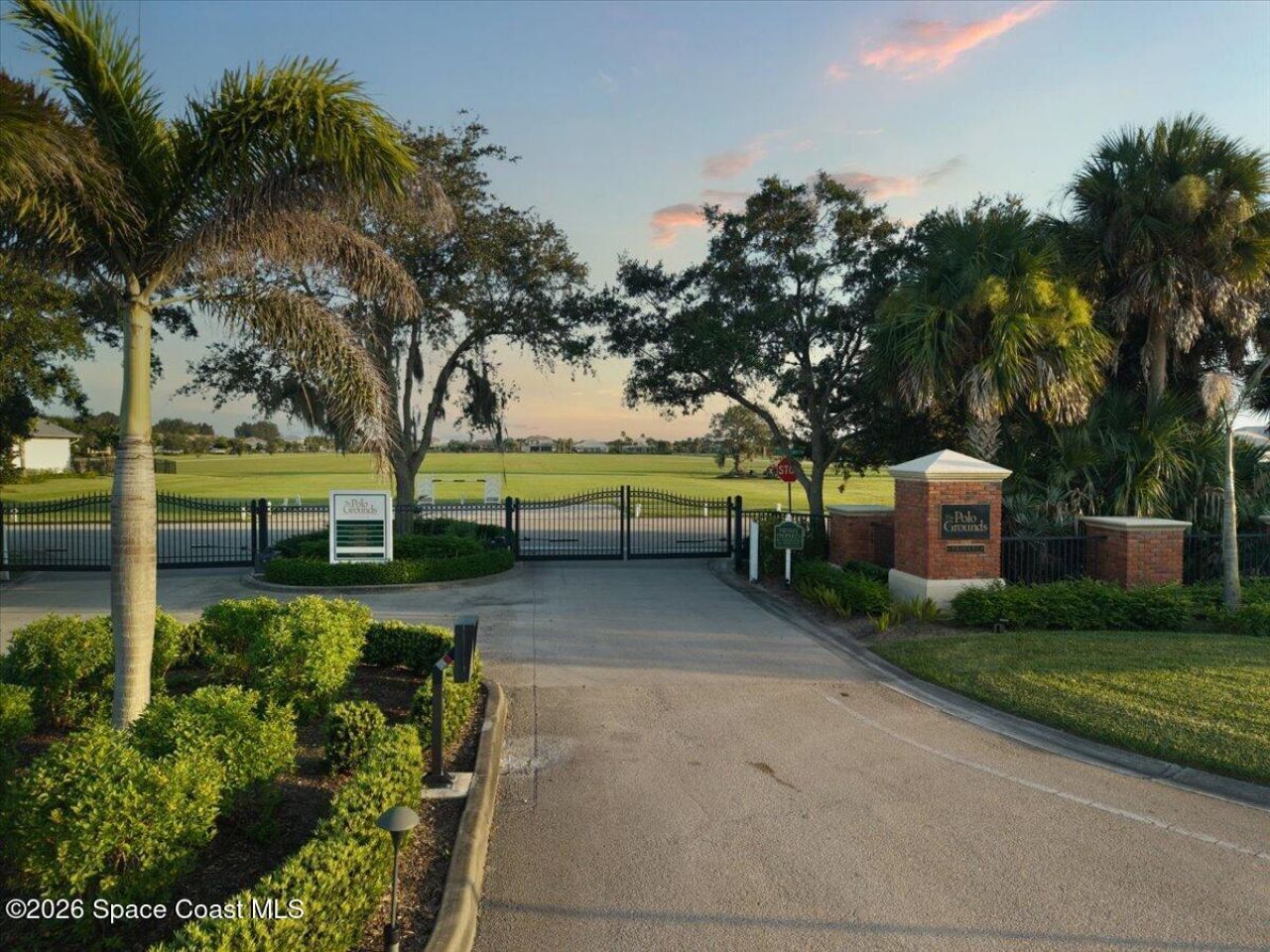 1023 W Polo Grounds Drive , Vero Beach, FL 32966 Photo