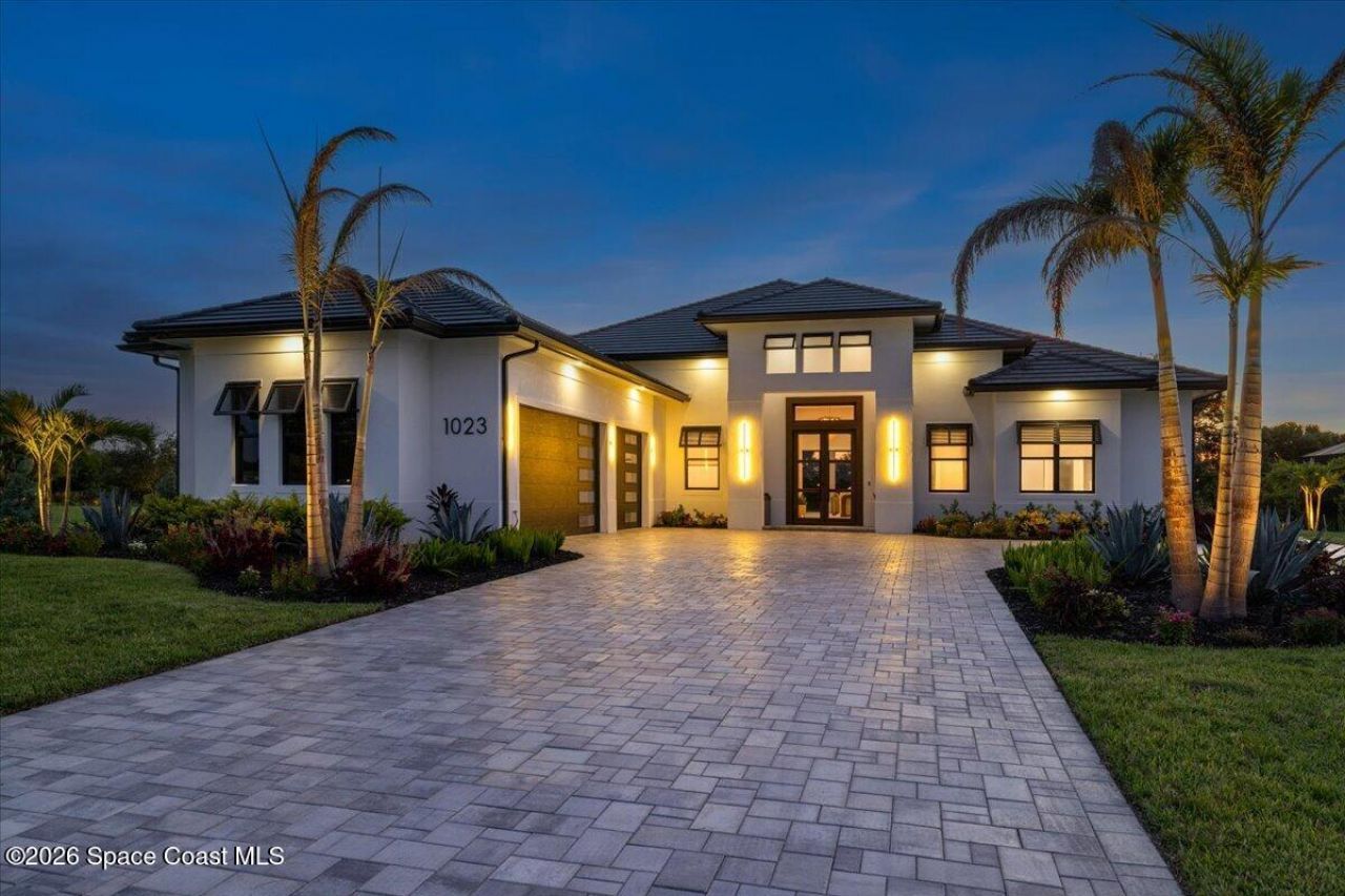 1023 W Polo Grounds Drive , Vero Beach, FL 32966 Photo