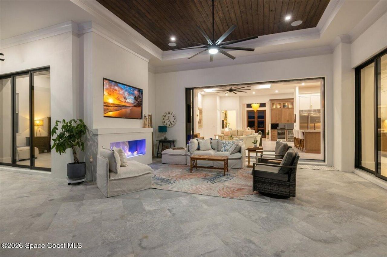 1023 W Polo Grounds Drive , Vero Beach, FL 32966 Photo