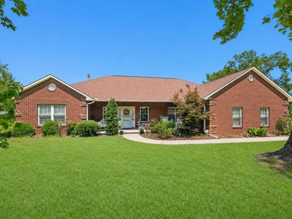 204 Lakeshore Drive , Vinita, OK 74301