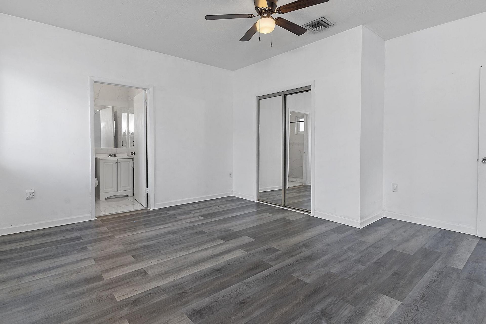 16025 NW 20th Avenue, Miami Gardens, FL 33054 Photo