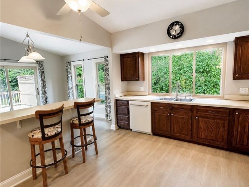 9000 Bluejay Lane, Mentor, OH 44060 Photo 8