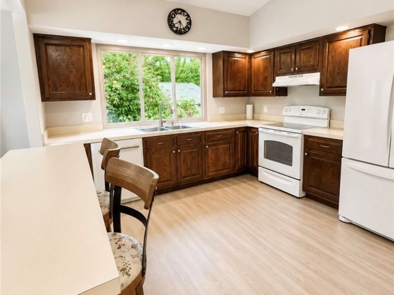 9000 Bluejay Lane, Mentor, OH 44060 Photo 9
