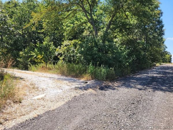 121021 Porcupine Lane , Eufaula, OK 74432