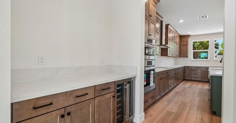 8963 Wickstrom Dr, Orangevale, CA 95662 Photo