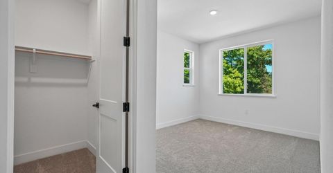 8963 Wickstrom Dr, Orangevale, CA 95662 Photo
