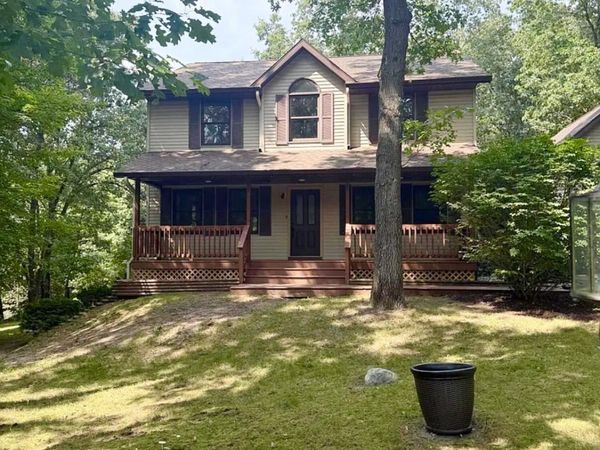 13323 Twin Creek Lane NE, Greenville, MI 48838