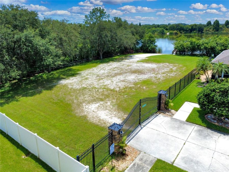 Property Image 38
