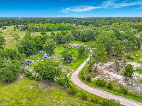 5628 Ferreira RD , MACCLENNY, FL 32063
