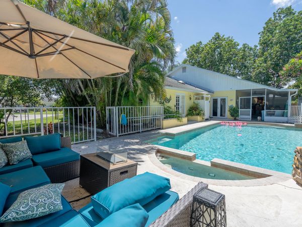 Boynton Beach, FL 33436