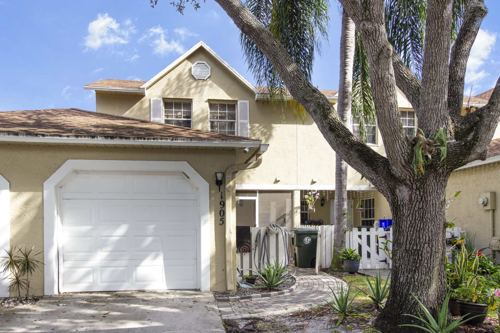 1905 Maplewood Drive, Greenacres, FL 33415 Photo