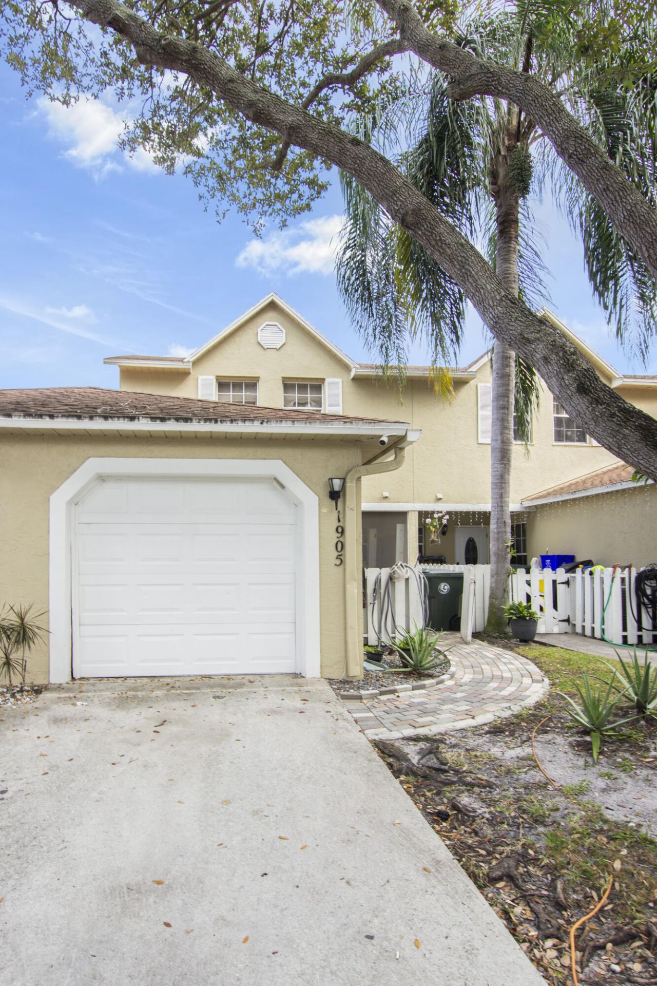 1905 Maplewood Drive, Greenacres, FL 33415 Photo