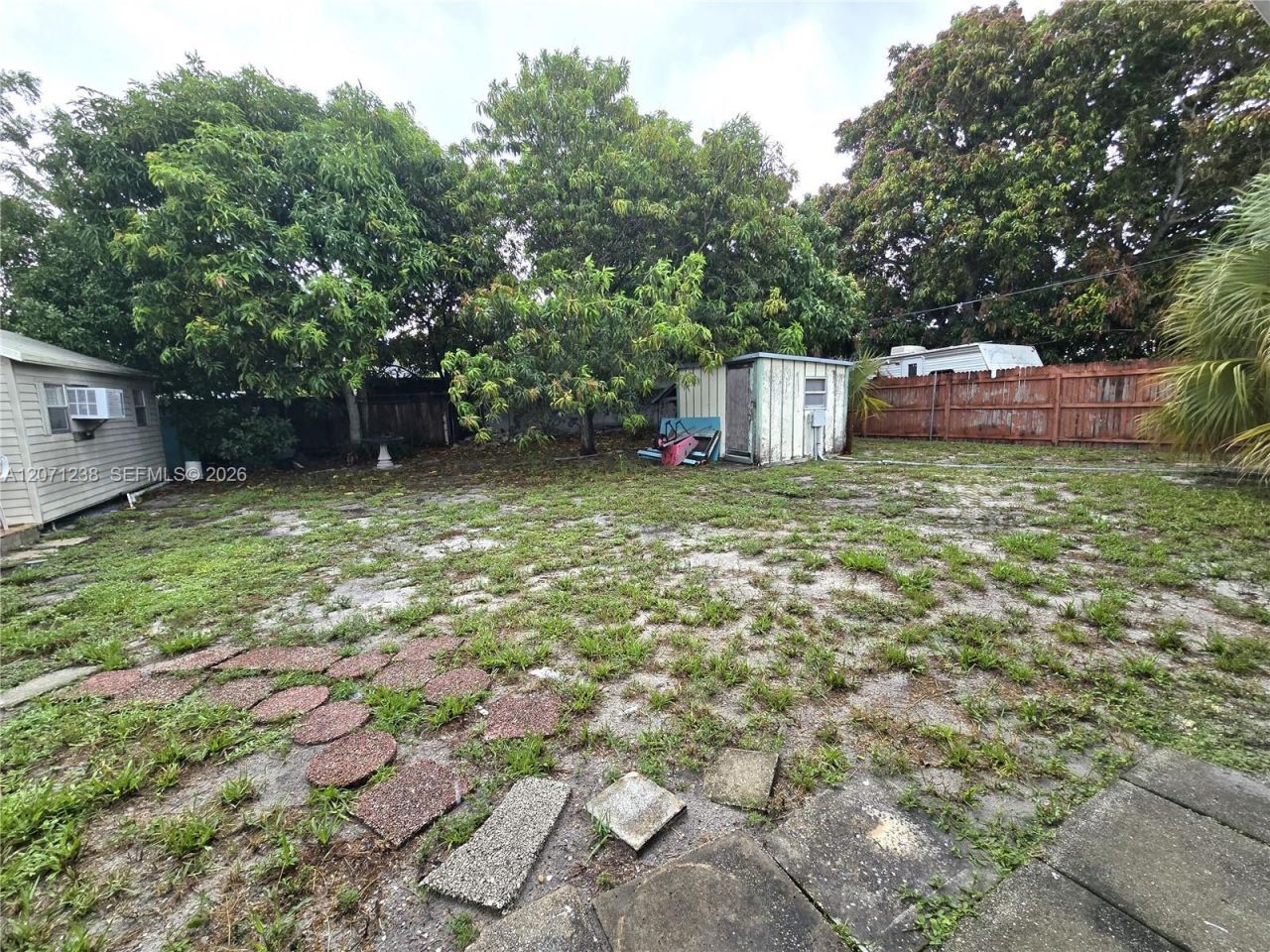 515 Hunter St , West Palm Beach, FL 33405 Photo