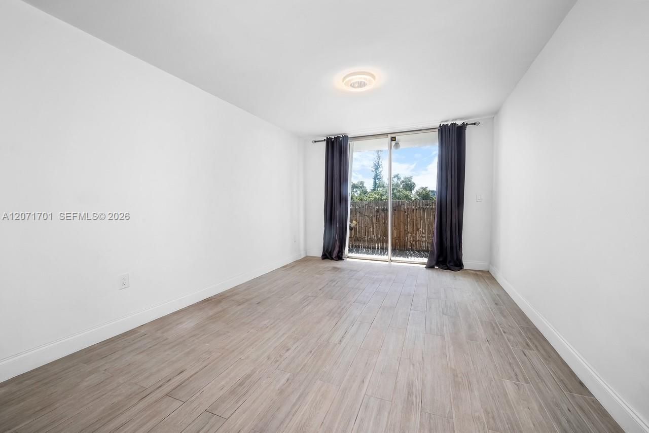 1010 NW 11th St, Unit 507, Miami, FL 33136 Photo