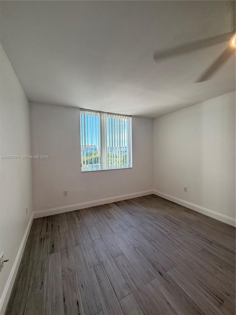 1010 NW 11th St, Unit 507, Miami, FL 33136 Photo