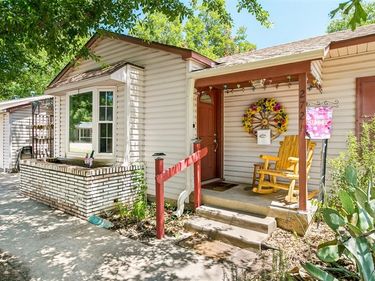 2721 Halbert Street, Fort Worth, TX 76112