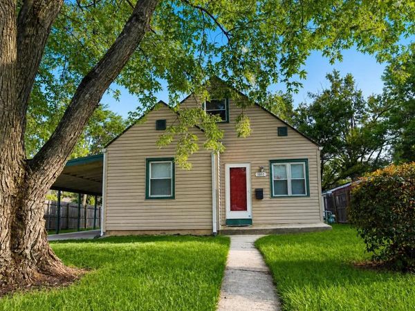 1011 E North Broadway Street, Columbus, OH 43224