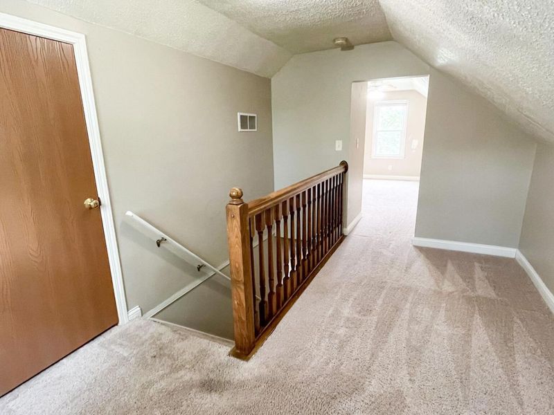 1011 E North Broadway Street, Columbus, OH 43224 Photo 15