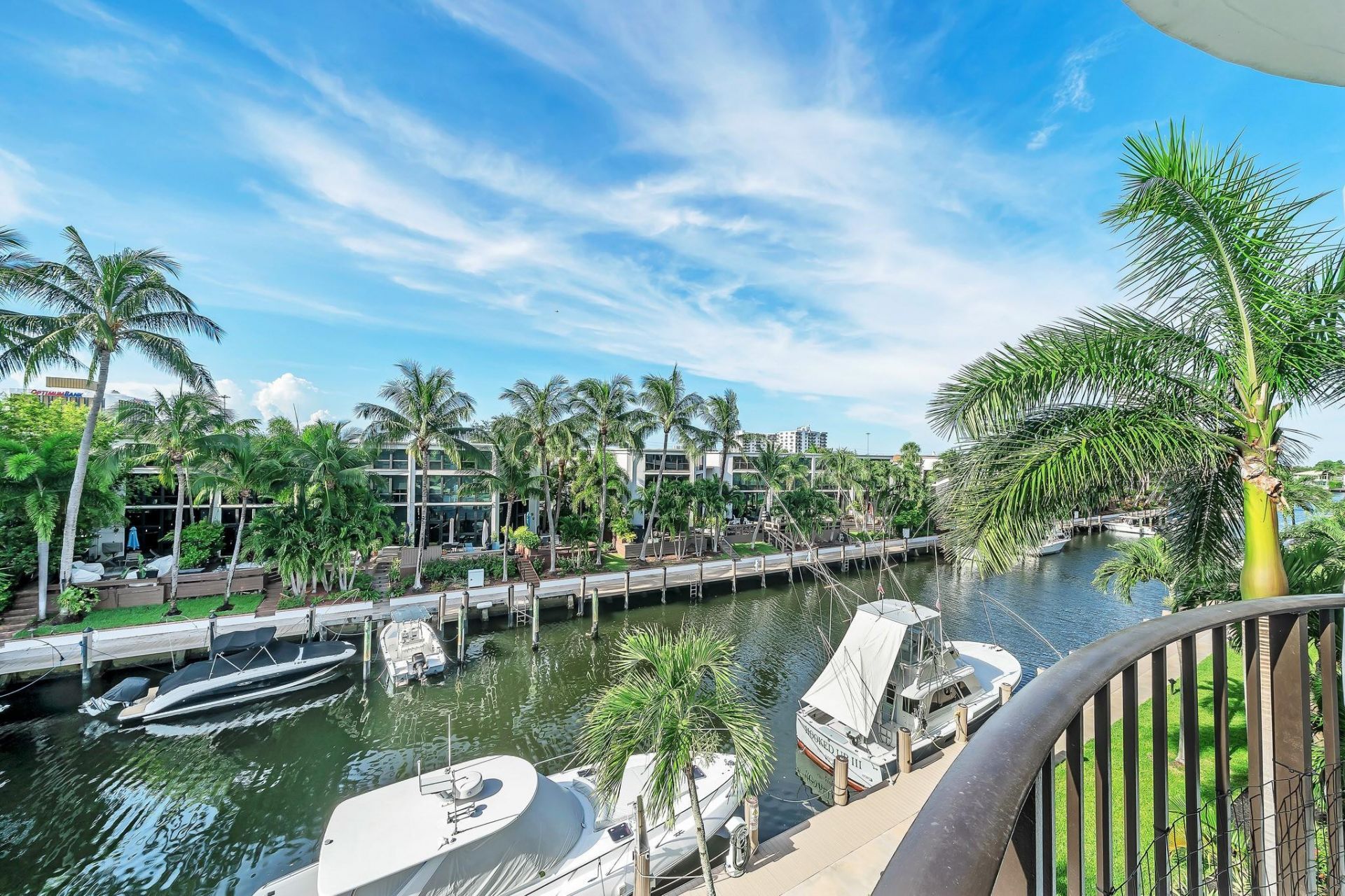 3051 NE 48th Street, Unit 301, Fort Lauderdale, FL 33308 Photo