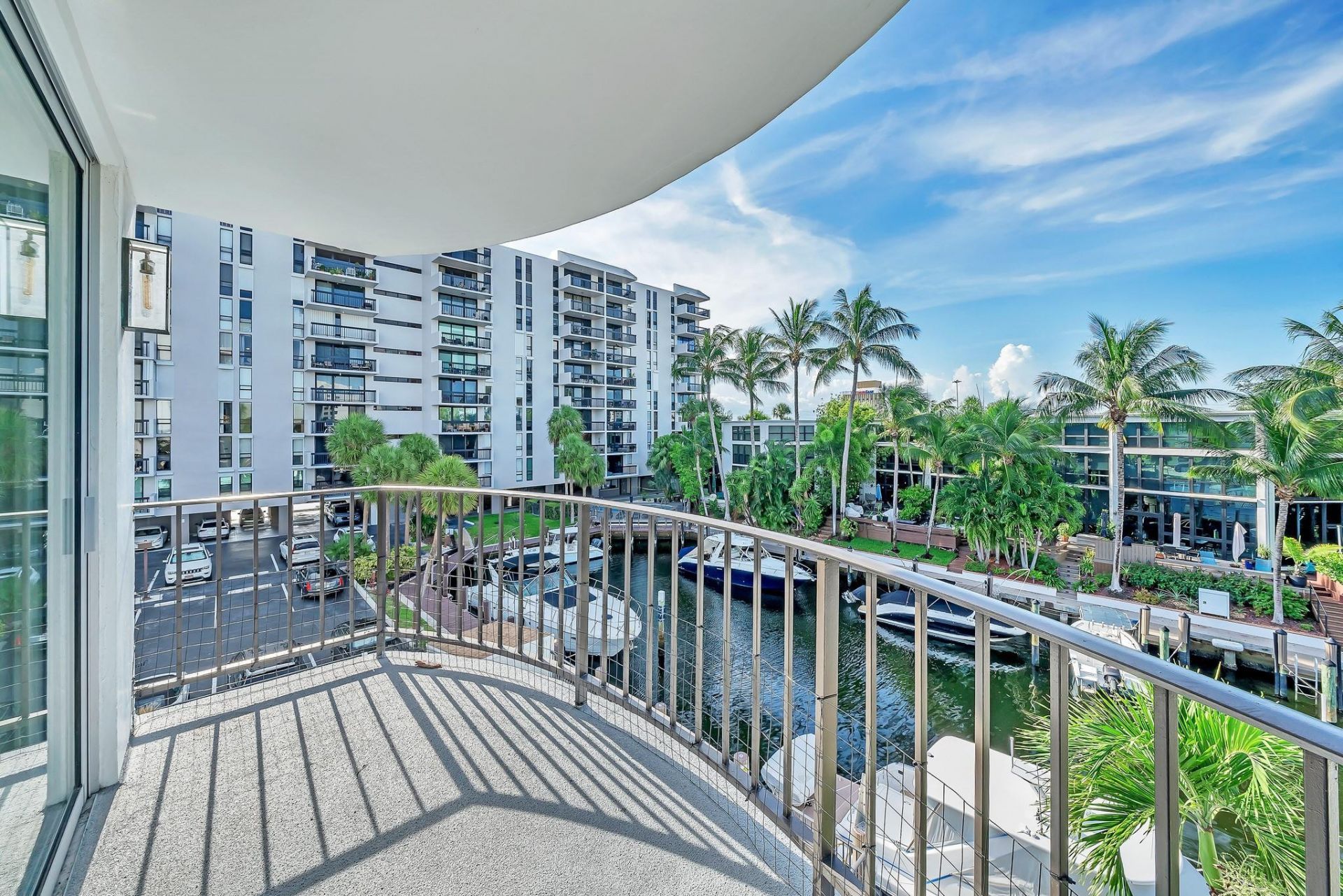 3051 NE 48th Street, Unit 301, Fort Lauderdale, FL 33308 Photo
