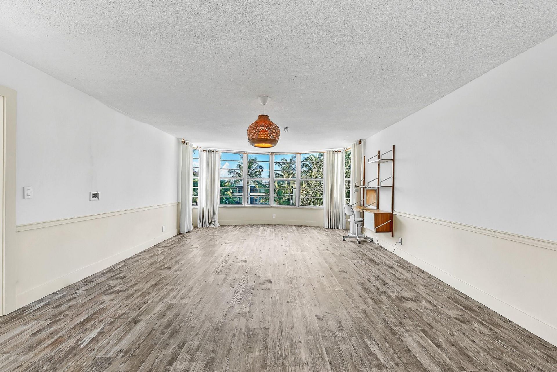 3051 NE 48th Street, Unit 301, Fort Lauderdale, FL 33308 Photo