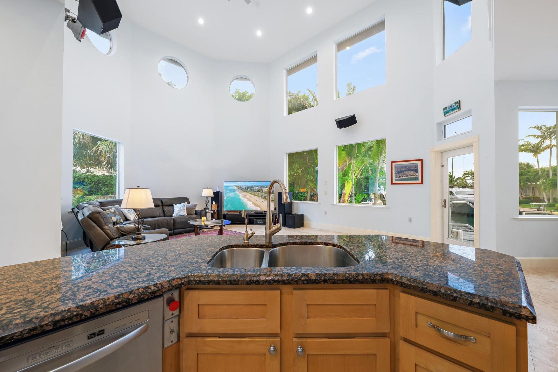 1121 Fairview Lane, Singer Island, FL 33404 Photo
