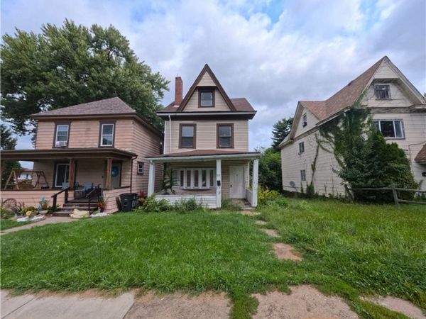 1315 Oregon Avenue, Steubenville, OH 43952