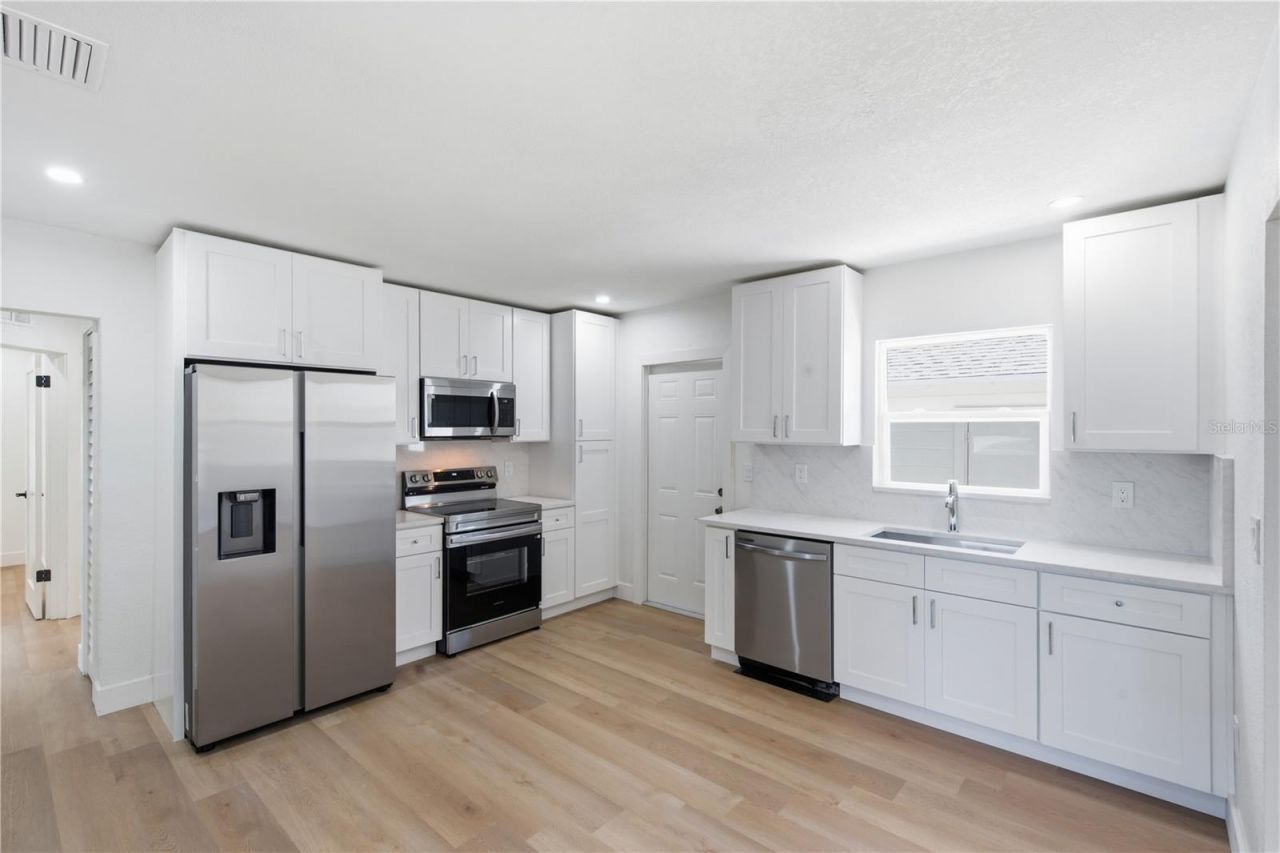 3766 30th Avenue N, Saint Petersburg, FL 33713 Photo