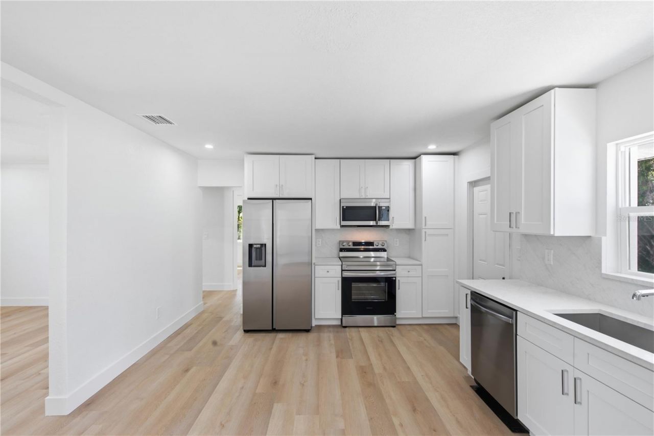 3766 30th Avenue N, Saint Petersburg, FL 33713 Photo