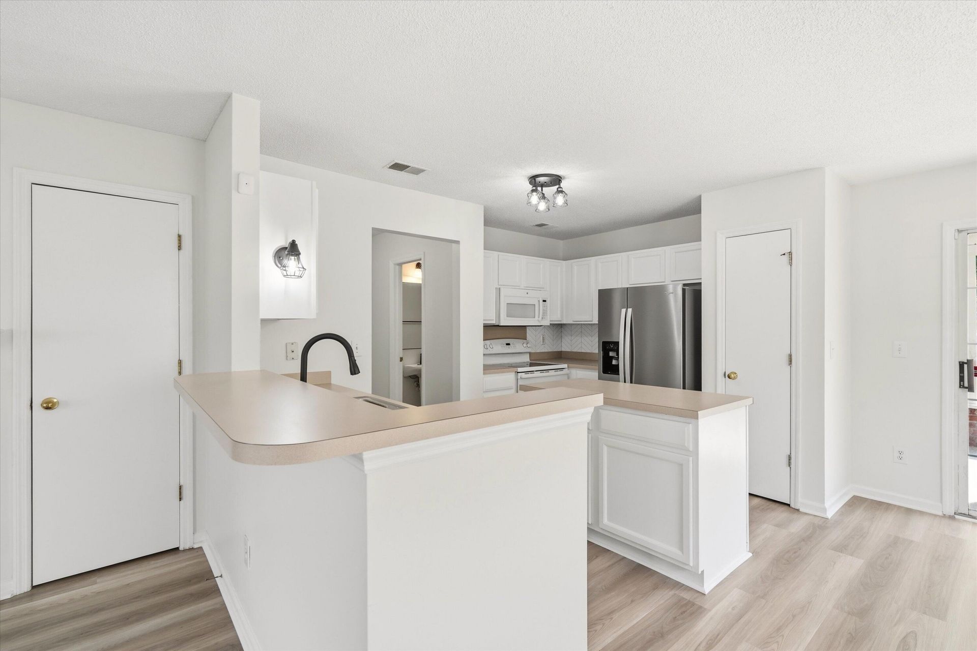 144 Two Pond Loop Photo 11
