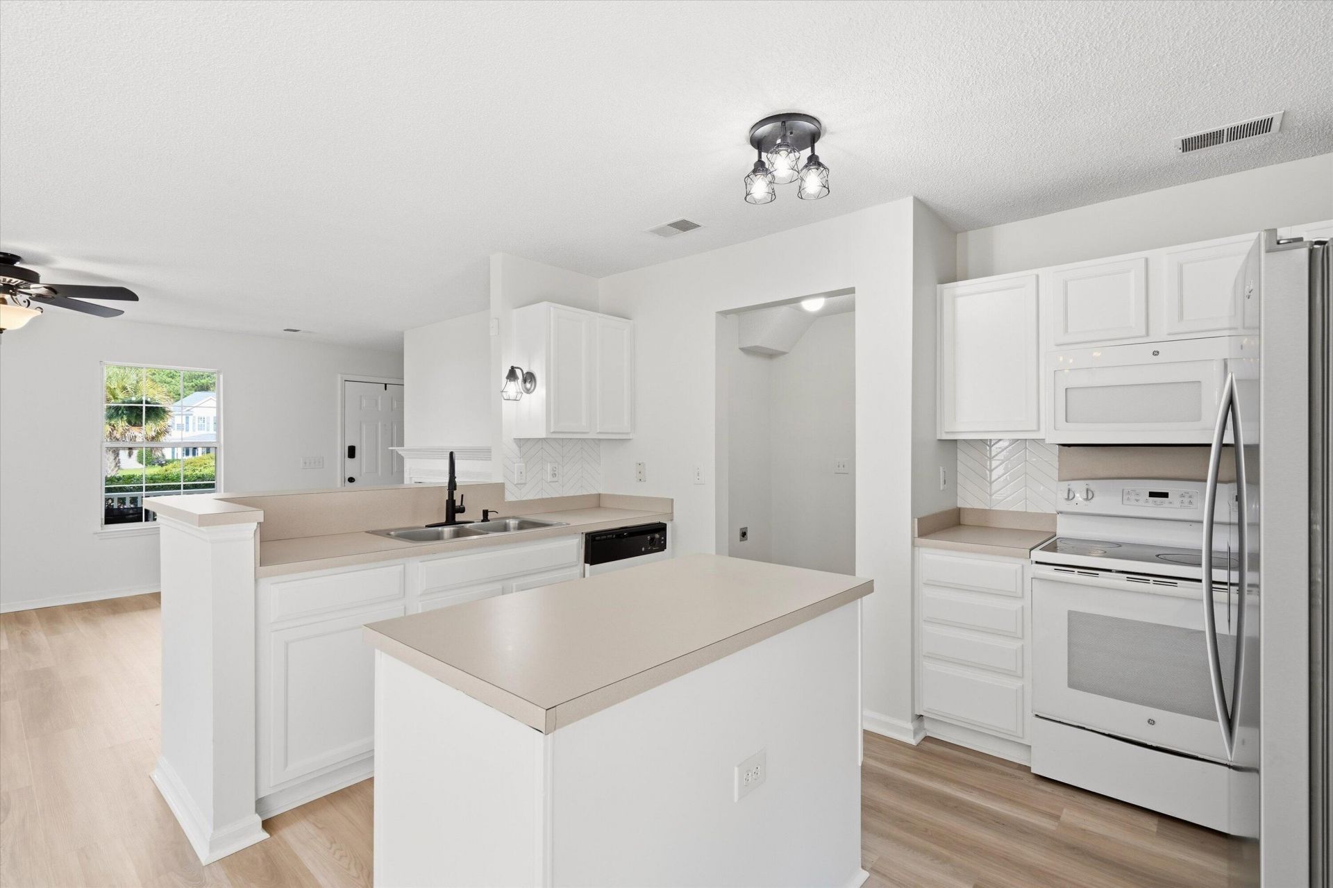 144 Two Pond Loop Photo 12