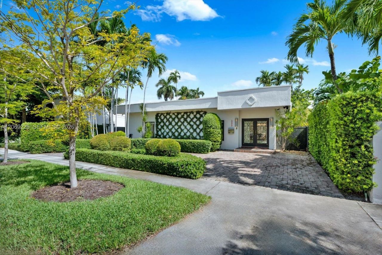 1777 Daytonia Rd , Miami Beach, FL 33141 Photo