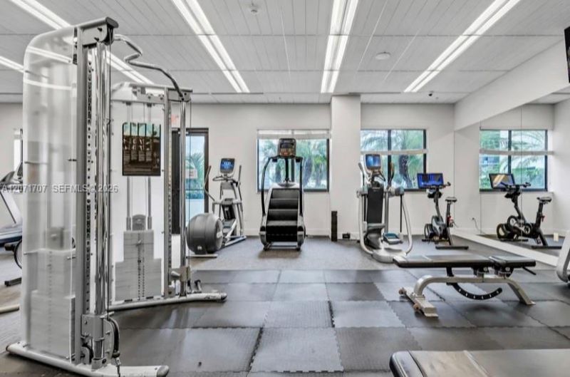 999 SW 1st Ave , Unit 2502, Miami, FL 33130 Photo