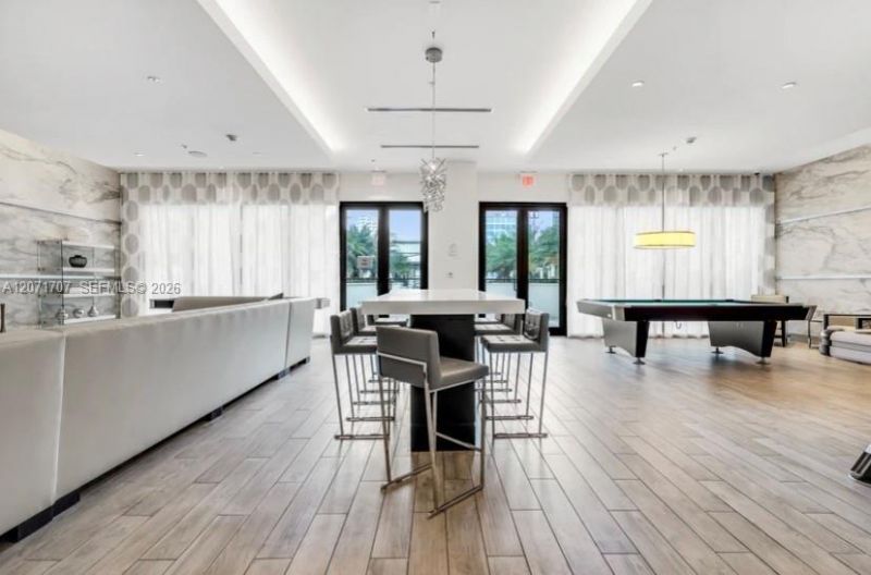 999 SW 1st Ave , Unit 2502, Miami, FL 33130 Photo