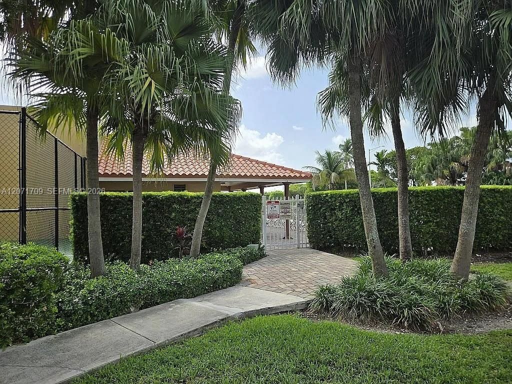 8575 NW 5th Ter , Unit 1509, Miami, FL 33126 Photo