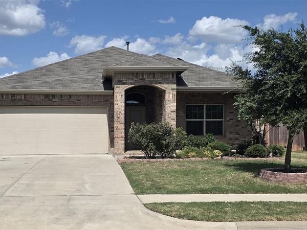 1215 Pacifica Trail, Cleburne, TX 76033