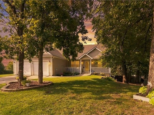 16915 E 41st Terrace, Independence, MO 64055