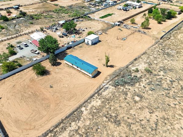 1 La Sierra Lane , Los Lunas, NM 87031