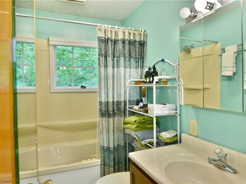 6011 State Route 46 D Drive, Cortland, OH 44410 Photo 32