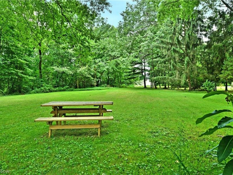 6011 State Route 46 D Drive, Cortland, OH 44410 Photo 4
