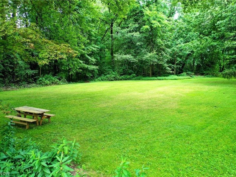 6011 State Route 46 D Drive, Cortland, OH 44410 Photo 5