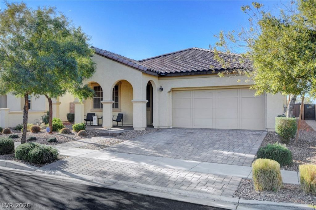 355 Mano Destra Lane, Henderson, NV 89011 Main Photo