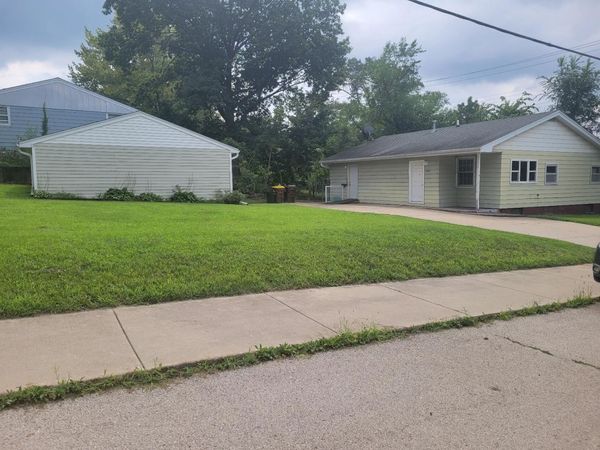 2701 18th Street, ROCKFORD, IL 61109