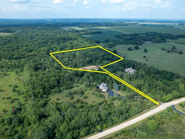6460 E Skinner Road, STILLMAN VALLEY, IL 61084